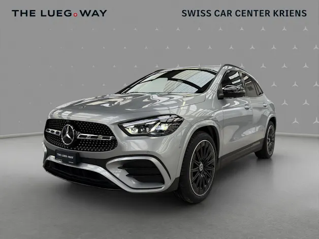 Mercedes-Benz GLA 250 4M - SwissStar / DISTRONIC / 360 Grad Kamera / AHK / Multibeam LED