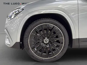 Mercedes-Benz GLA 250 4M - SwissStar / DISTRONIC / 360 Grad Kamera / AHK / Multibeam LED