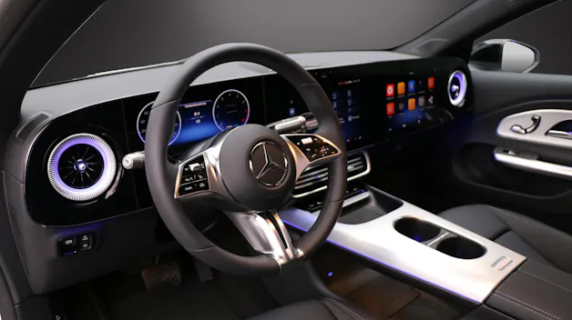 Mercedes-Benz CLA 200 8G-DCT