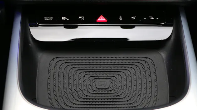 Mercedes-Benz CLA 200 8G-DCT