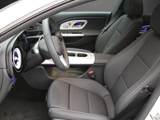Mercedes-Benz CLA 200 8G-DCT