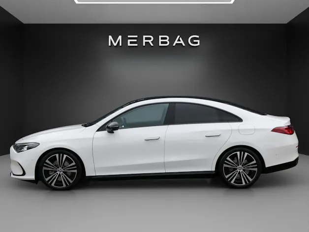 Mercedes-Benz CLA 200 8G-DCT