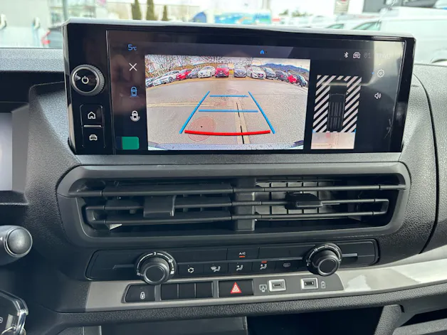 Peugeot Expert 2.0 BlueHDi 145 S&S Vertiefte Kabine Long