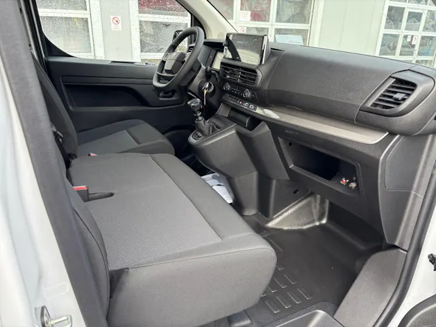 Peugeot Expert 2.0 BlueHDi 145 S&S Vertiefte Kabine Long
