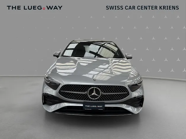 Mercedes-Benz A 250 4M - AMG / DISTRONIC / 360 Grad Kamera / Soundsystem