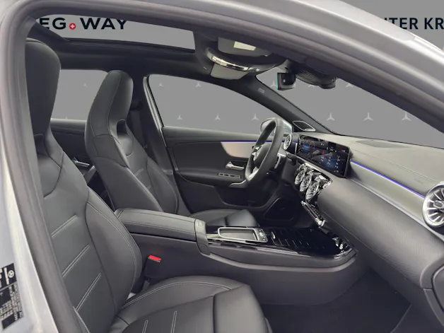 Mercedes-Benz A 250 4M - AMG / DISTRONIC / 360 Grad Kamera / Soundsystem
