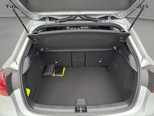 Mercedes-Benz A 250 4M - AMG / DISTRONIC / 360 Grad Kamera / Soundsystem