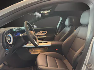 Mercedes-Benz CLA 220 4Matic 8G-DCT