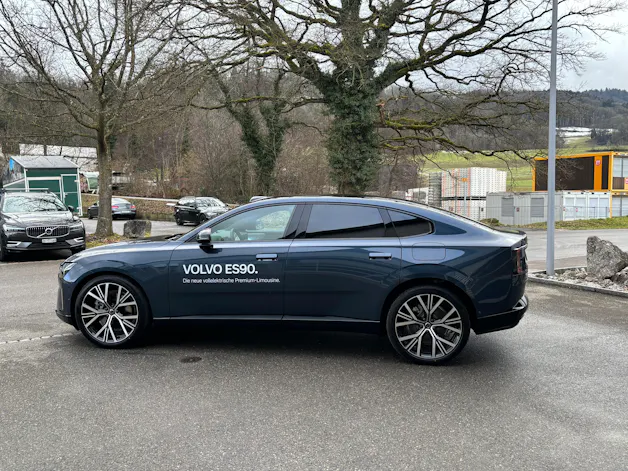 Volvo ES90 Ultra