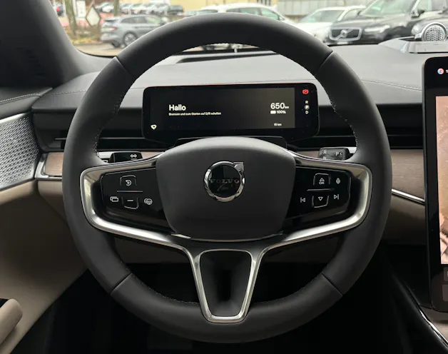 Volvo ES90 Ultra