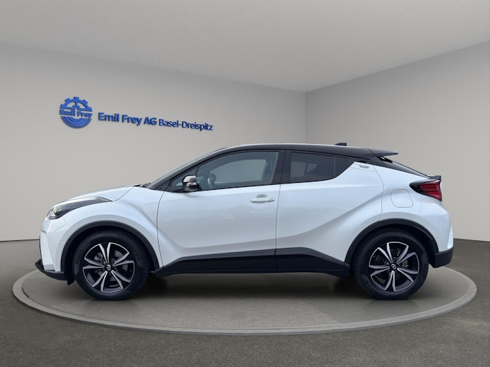 Vehicle image TOYOTA C-HR