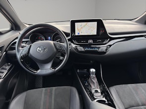 Vehicle image TOYOTA C-HR 2.0 VVTi HSD GR Sport