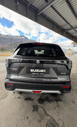 Suzuki S-Cross 1.4 T Sakura Top Hybrid 4x4