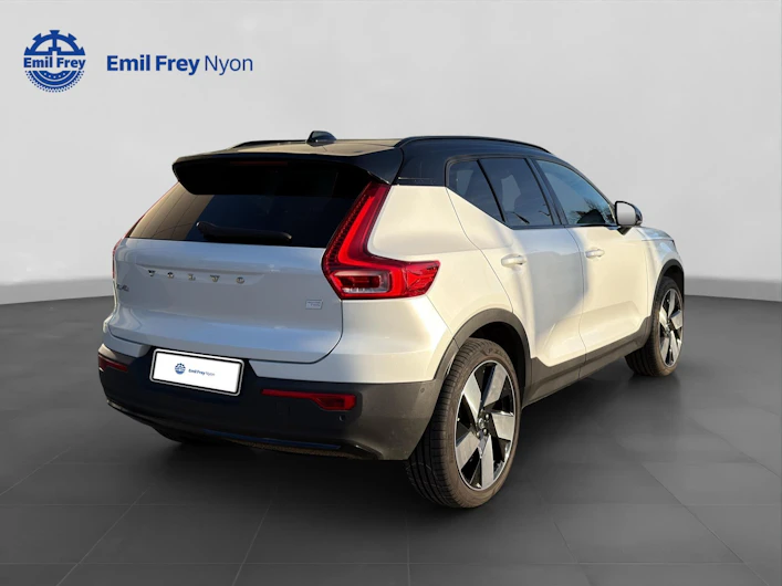 Fahrzeugbild VOLVO XC40