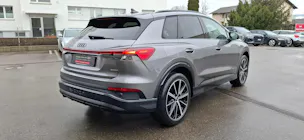 Audi Q4 e-tron 45 Edition Swiss Ski quattro