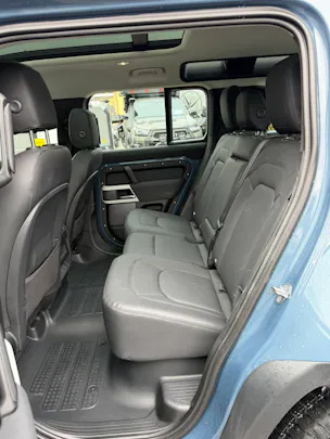 Land Rover Defender 110 P400 I6 X 3.0 AT8
