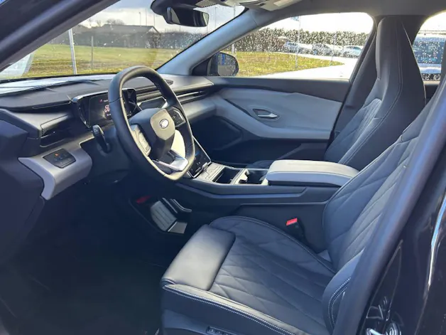 Ford Explorer Extended Range Premium AWD