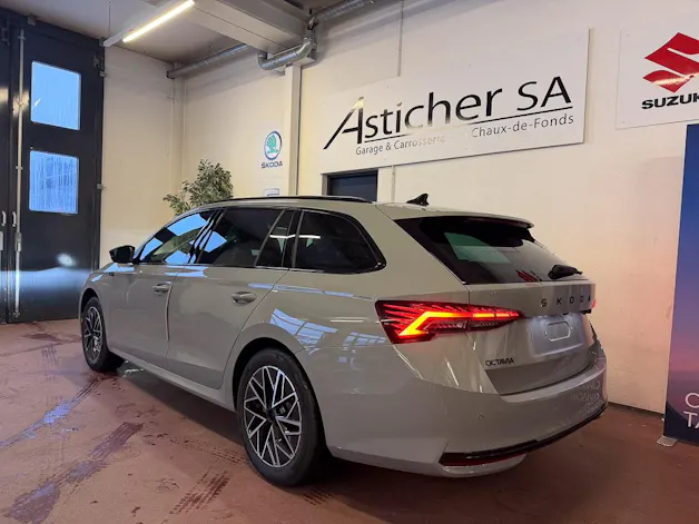 Škoda Octavia Combi 2.0 TSI DSG Sport Line 4x4