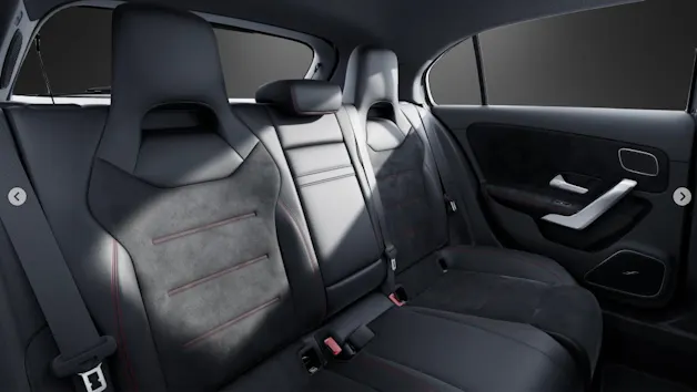 Mercedes-Benz A 220 4Matic 8G-DCT