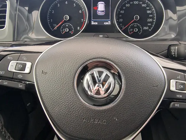 VW Golf 1.5 TSI EVO Highline DSG