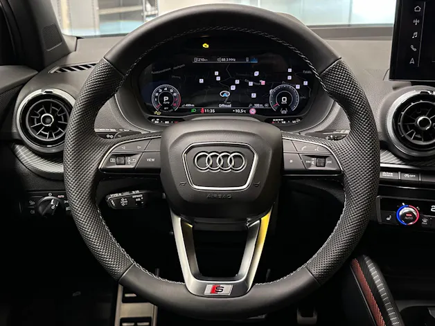 Audi Q2 40 TFSI S line Attraction quattro S-tronic