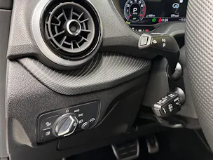 Audi Q2 40 TFSI S line Attraction quattro S-tronic