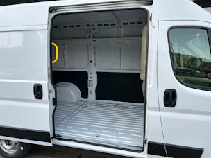 Opel Movano 2.2 d 3,5t L2H2