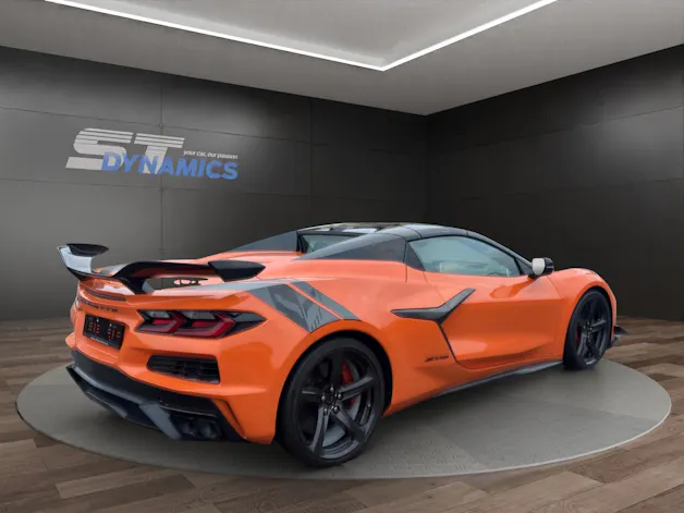 Chevrolet Corvette Convertible ZO6 Track Pack Carbon