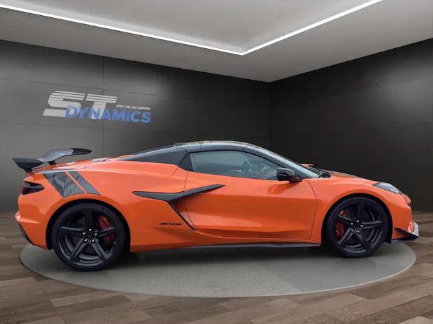 Chevrolet Corvette Convertible ZO6 Track Pack Carbon