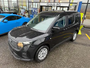 Ford Tourneo Courier 1.0 EcoBoost Titanium Automat