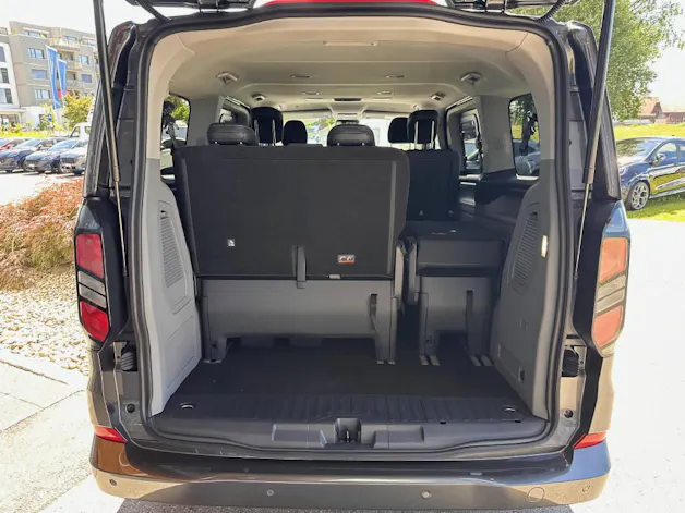 Ford Tourneo Custom Bus 320 L1 2.0 EcoBlue 170 Titanium X 4x4