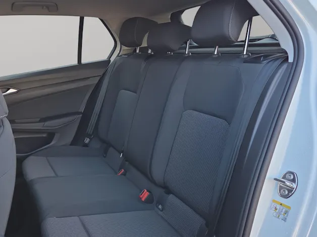 VW Golf 1.5 TSI Basis