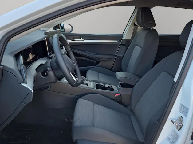 VW Golf 1.5 TSI Basis