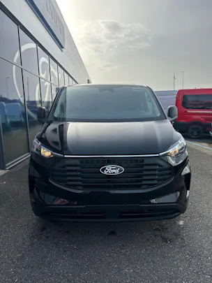 Ford Transit Custom Van 320 L2 2.0 EcoBl Trend/136CV/Aut.