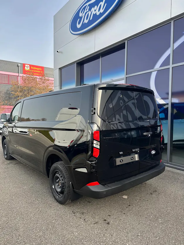 Ford Transit Custom Van 320 L2 2.0 EcoBl Trend/136CV/Aut.