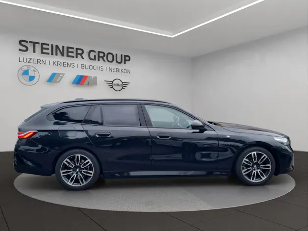 BMW 520d xDrive 48V Touring M Sport Steptronic