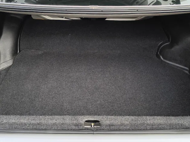 Audi 100 2.3 E