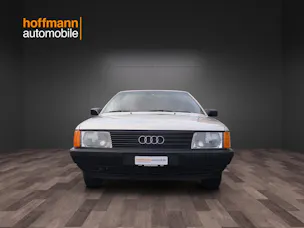 Audi 100 2.3 E