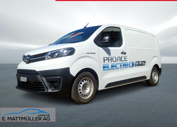 First vehicle image First vehicle image