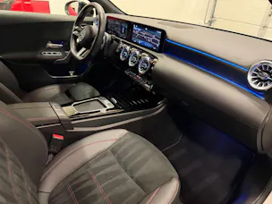 Mercedes-Benz A 180 AMG Line