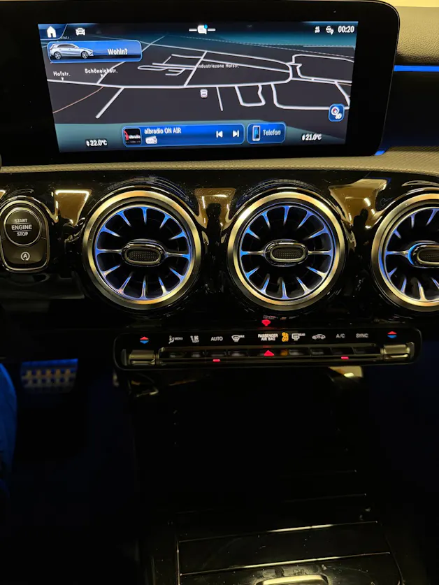 Mercedes-Benz A 180 AMG Line