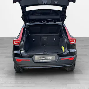 Volvo EX40 82kWh Twin Motor Performance AWD Xcentric Black Edition