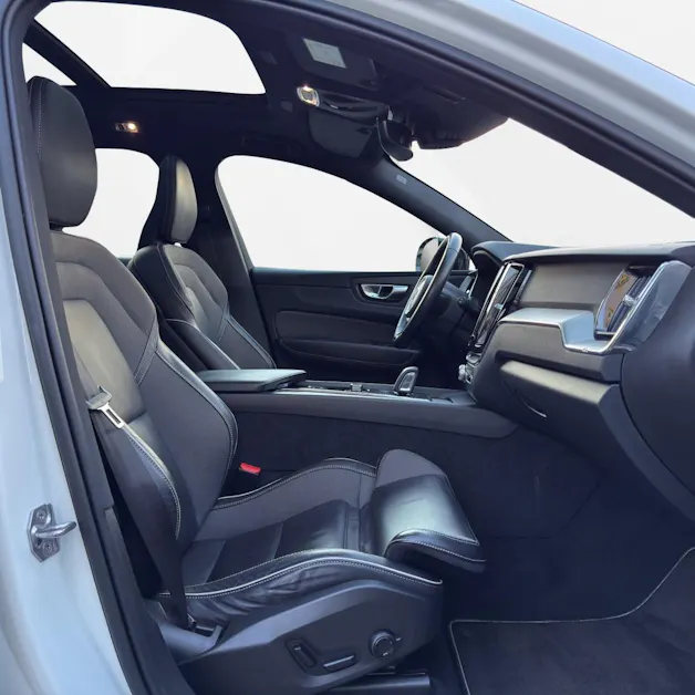 Volvo XC60 T6 eAWD R-Design Geartronic