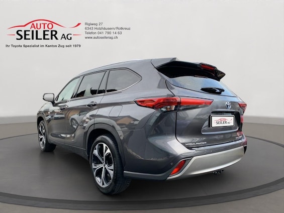 Vehicle image 2 Vehicle image 2