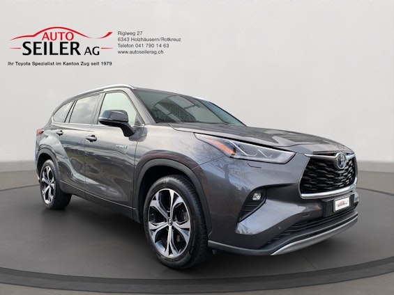 First vehicle image First vehicle image