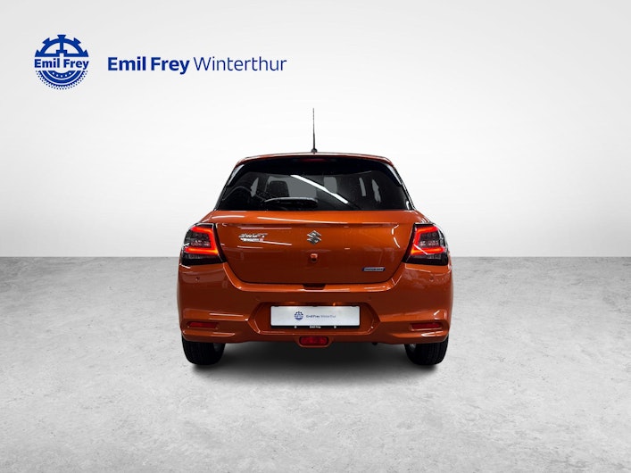 immagine del veicolo SUZUKI SWIFT