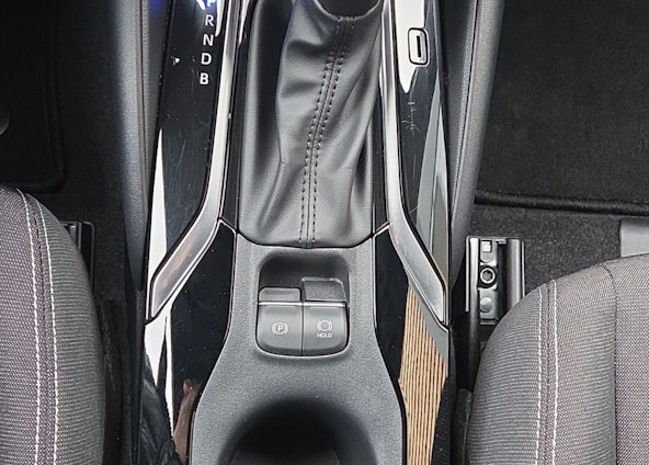 Vehicle image 15 Vehicle image 15