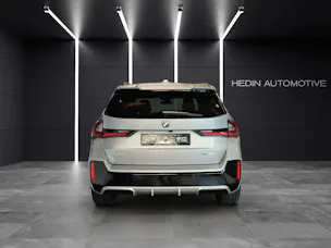 BMW X1 23d xDrive paddles