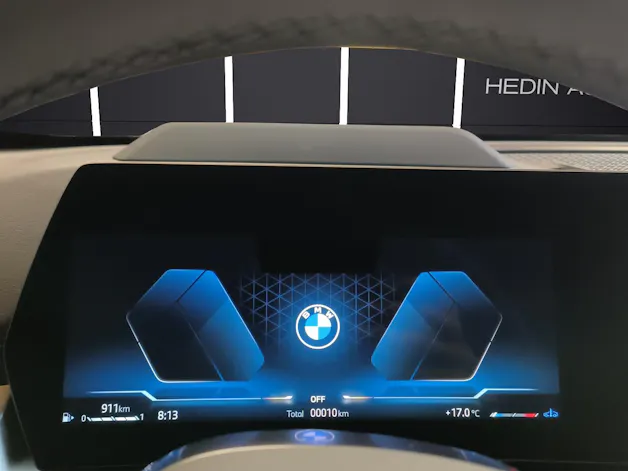 BMW X1 23d xDrive paddles