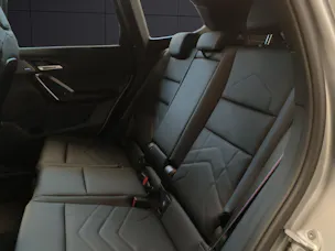 BMW X1 23d xDrive paddles